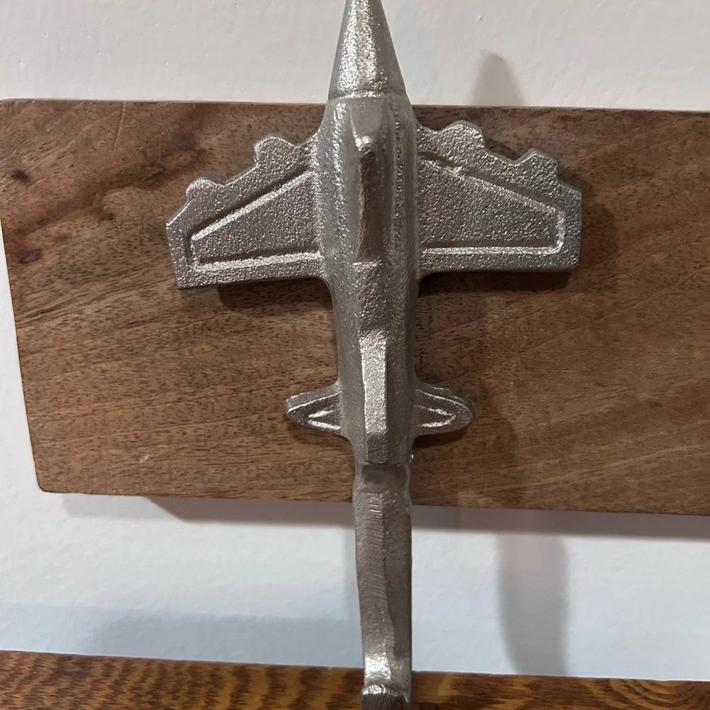 Coat Hanger - Picture 2 of 7